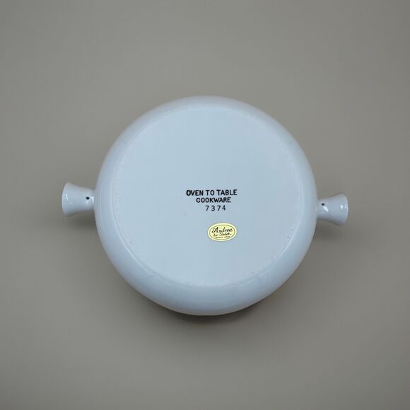 Andrea By Sadek Oven To Table Cookware Round Casserole with Lid - Gold Trim 7374 - Picture 5 of 9